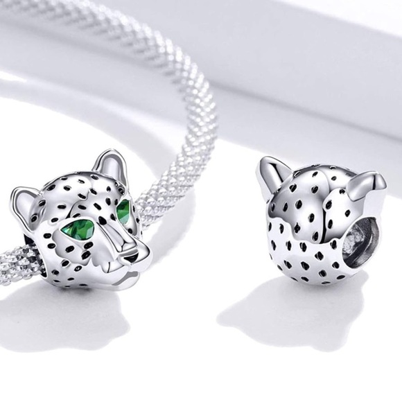 Sterling Silver Leopard Charm with Green Eyes cz for your Pandora - Picture 2 of 3